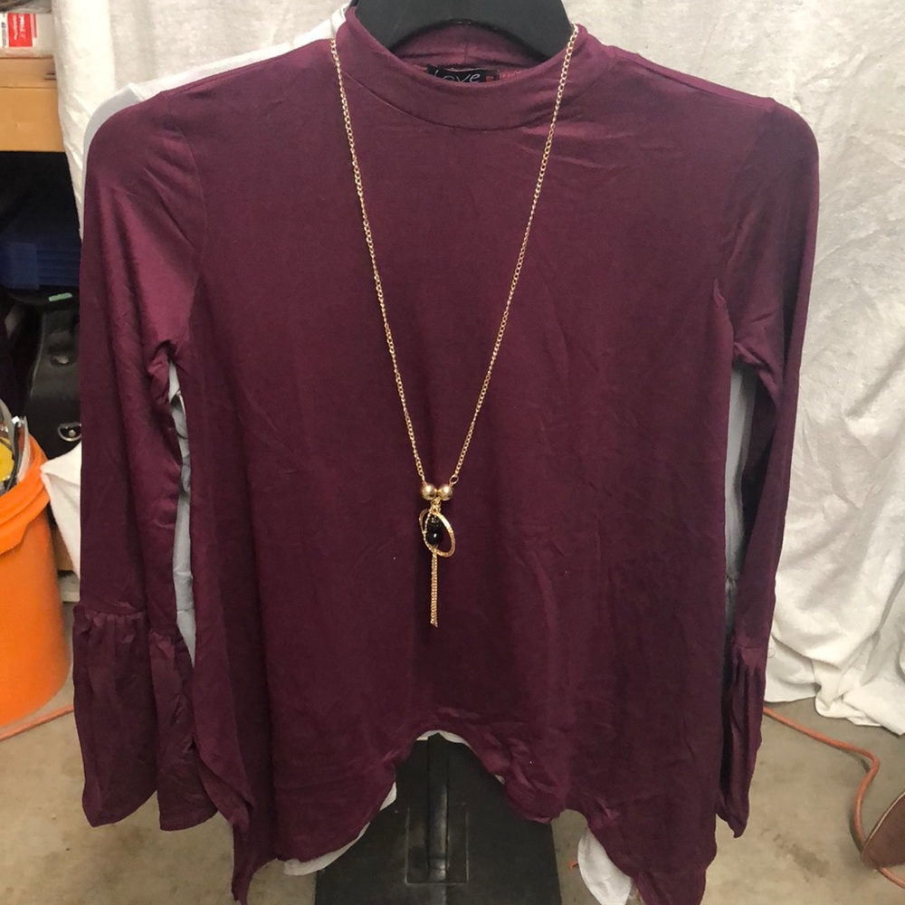 Love long sleeve blouses